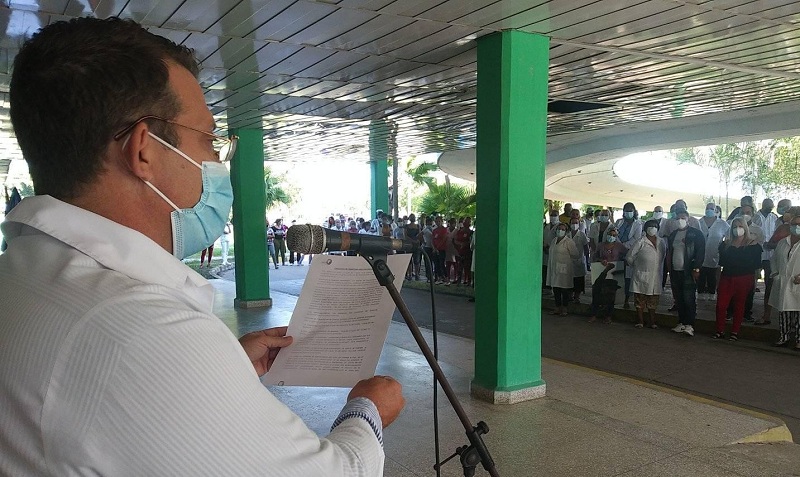 Hospital Ernesto Guevara de Las Tunas ratifican el compromiso de mantener los servicios médicos