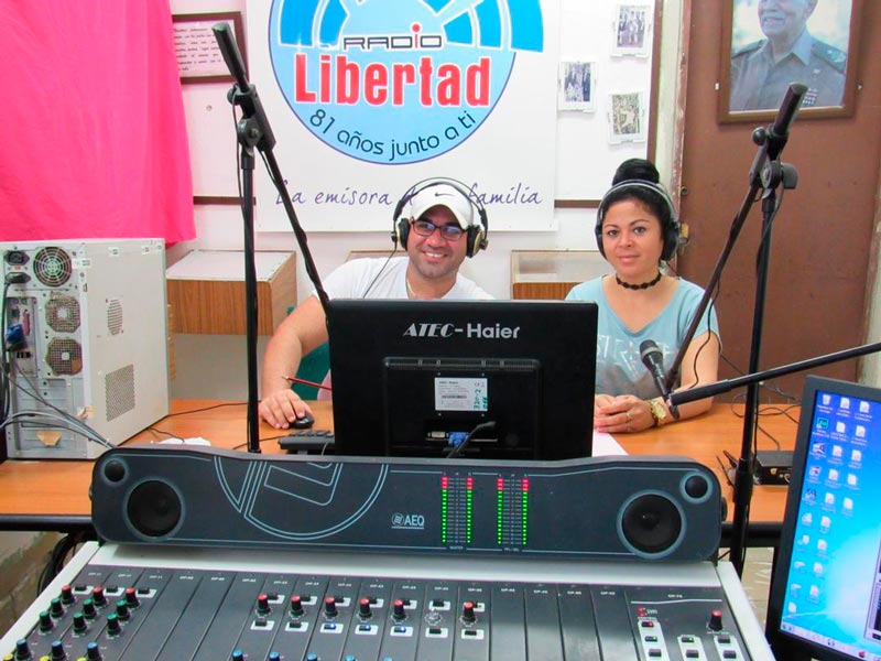 Radio Libertad, señal que conversa entre olas y molinos