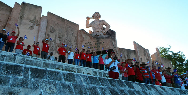 En cuadro apretado los tuneros ratifican su compromiso con la Revolución