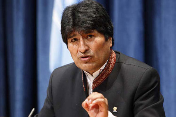 Resalta Evo Morales políticas a favor de personas mayores