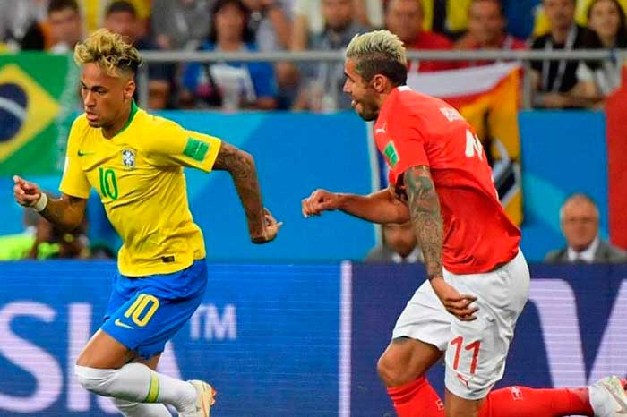 Brasil empieza el Mundial de fútbol con mal pie, Suiza celebra
