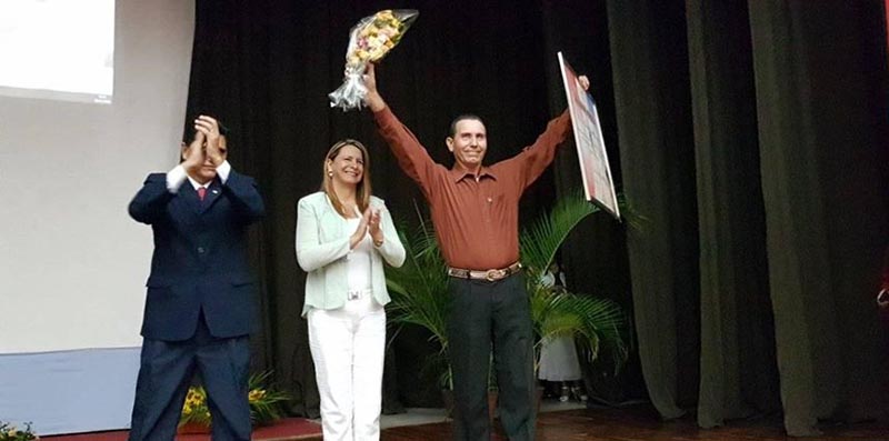 Dos delegados por el bien común del pueblo