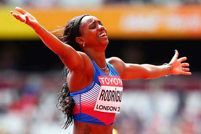 Cubana lidera pentatlón en Mundial de Atletismo en Pista Cubierta