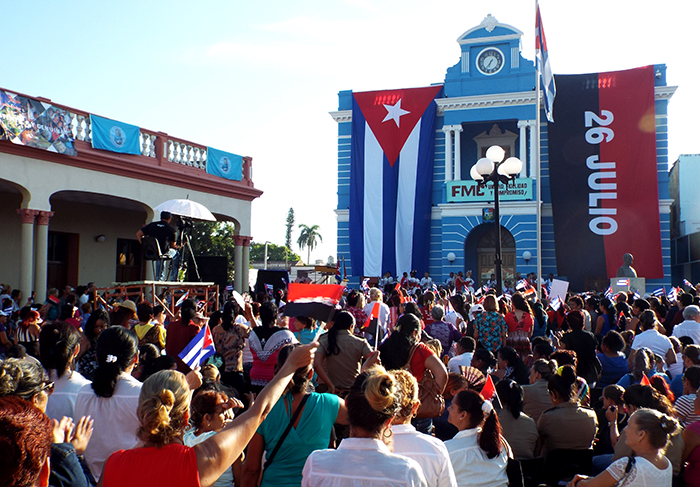 Afirma Teresa Amarelle que la mujer cubana es fuerza decisiva de la Patria