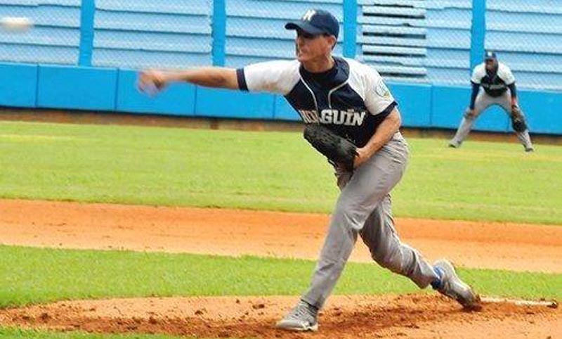 Pablo Civil blinda con Raidel Martínez su bull pen para los play off de la 59 Serie Nacional