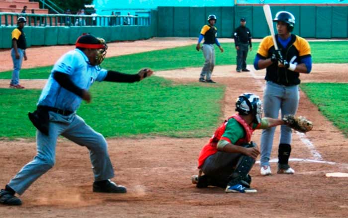 Las Tunas pierde serie particular ante Guantánamo en béisbol