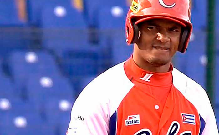 Yosvani Alarcón se hace sentir en Campeonato de béisbol Mayor de Panamá
