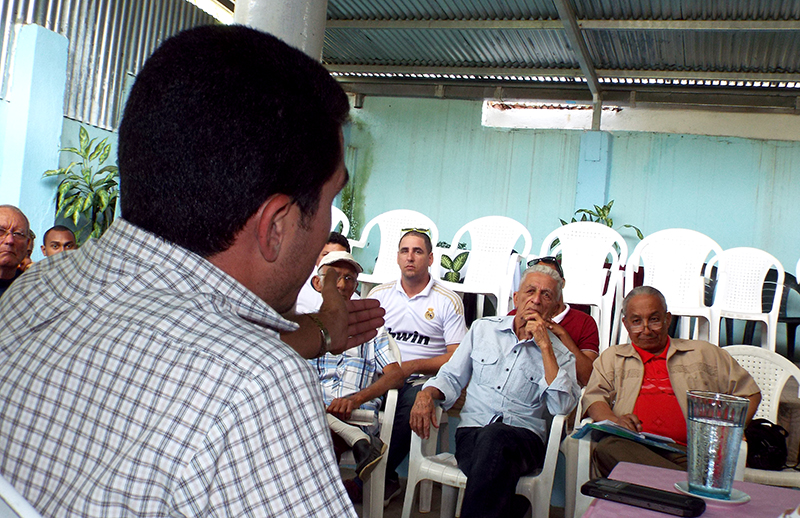 Encuentro generacional de la prensa en Las Tunas con el debate oportuno