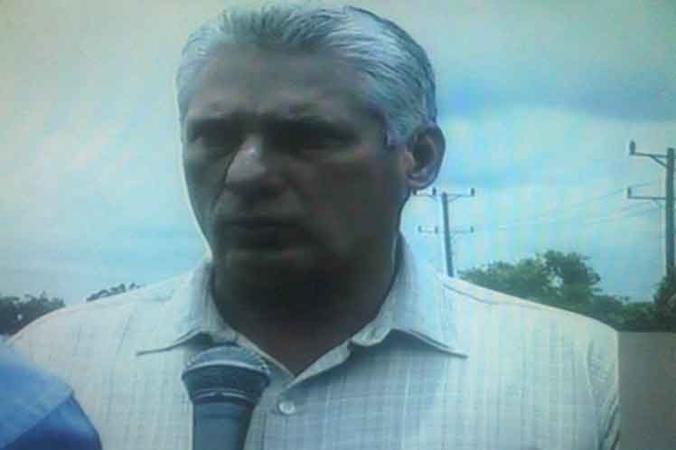 Presidente cubano ofrece condolencias a las familias de accidentados Presidente cubano ofrece condolencias a las familias de accidentados