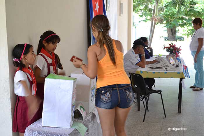 Más de 218 mil 500 electores han ejercido su derechi al voto en Las Tunas Más de 218 mil 500 electores han ejercido su derechi al voto en Las Tunas