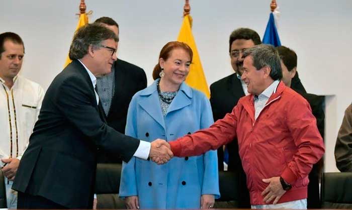 Reanudarán en Cuba diálogos entre el gobierno de Colombia y el ELN