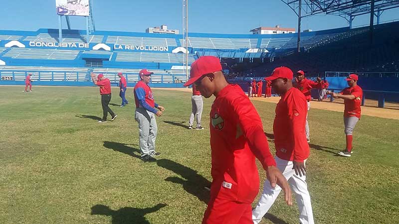 Leñadores de Las Tunas por el título en Serie del Caribe de Béisbol Leñadores de Las Tunas por el título en Serie del Caribe de Béisbol