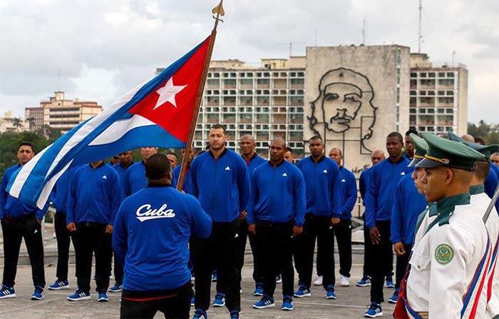 Abanderado el equipo cubano que asistirá a la Serie del Caribe