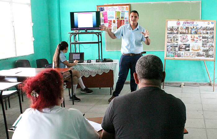 En la provincia de Las Tunas se desarrolla el Tercer Taller Nacional de Sociedades Científicas Expociencia 2018, con la participación de estudiantes y profesores de los preuniversitarios de todo el país. Preuniversitarios del país se dan cita en Las Tunas para Expociencia 2018