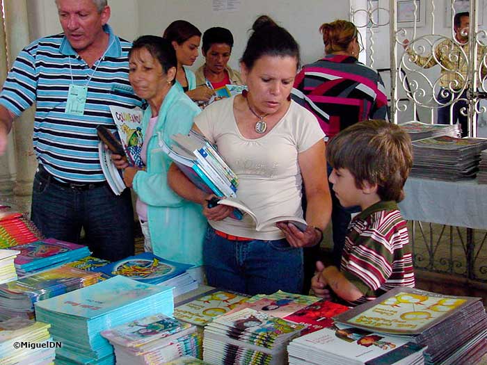 Lista Las Tunas para acoger la XXVII Feria del Libro Lista Las Tunas para acoger la XXVII Feria del Libro