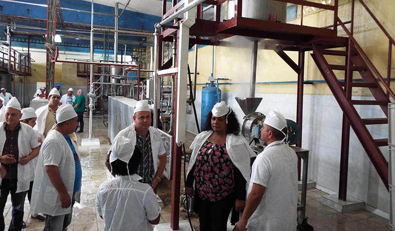 Ministra de la Industria Alimentaria evalúa desarrollo del sector en Las Tunas Ministra de la Industria Alimentaria evalúa desarrollo del sector en Las Tunas