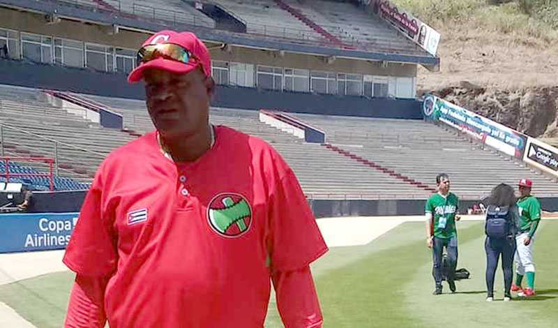 Leñadores en su último entrenamiento para debutar en Serie del Caribe