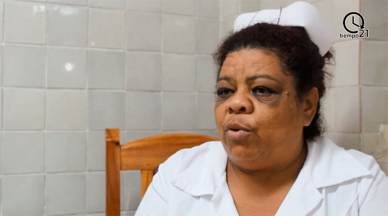 Lactancia materna: entre la necesidad y el amor Lactancia materna: entre la necesidad y el amor