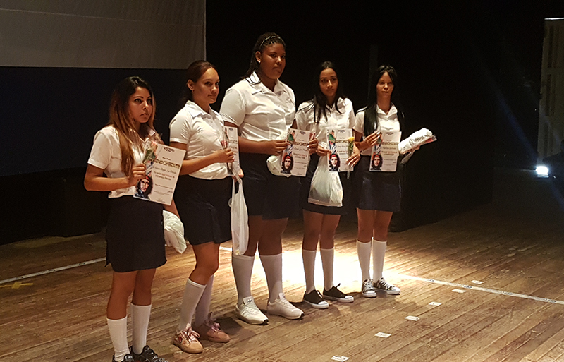 Egresan nuevos pedagogos de la Escuela Rita Longa en Las Tunas