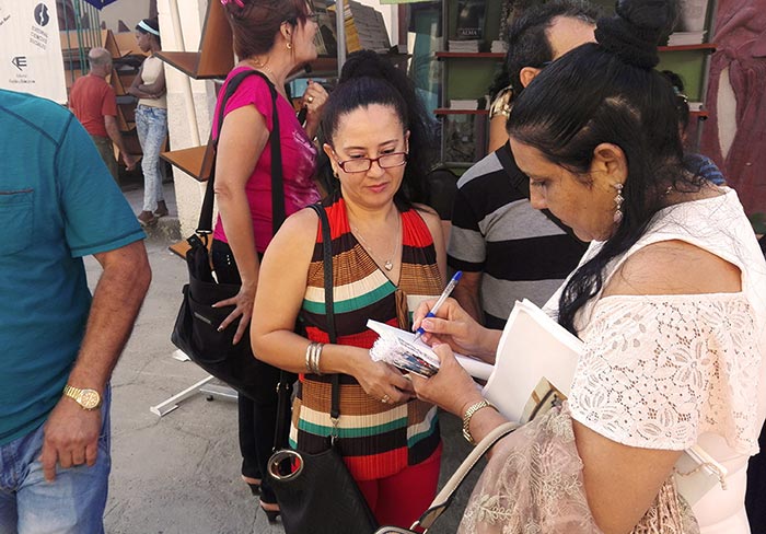 Inicia en Las Tunas fiesta del libro y la literatura Inicia en Las Tunas fiesta del libro y la literatura