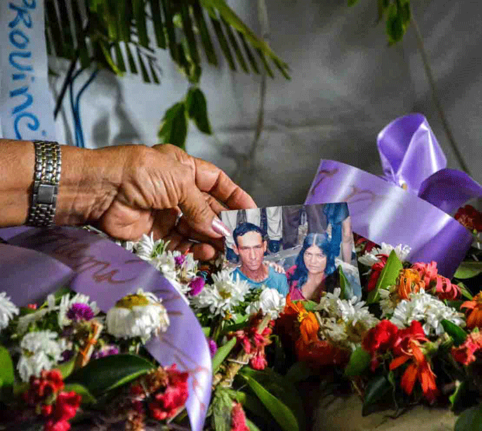 Muestras de condolencias en Las Tunas a fallecidos en accidente aéreo