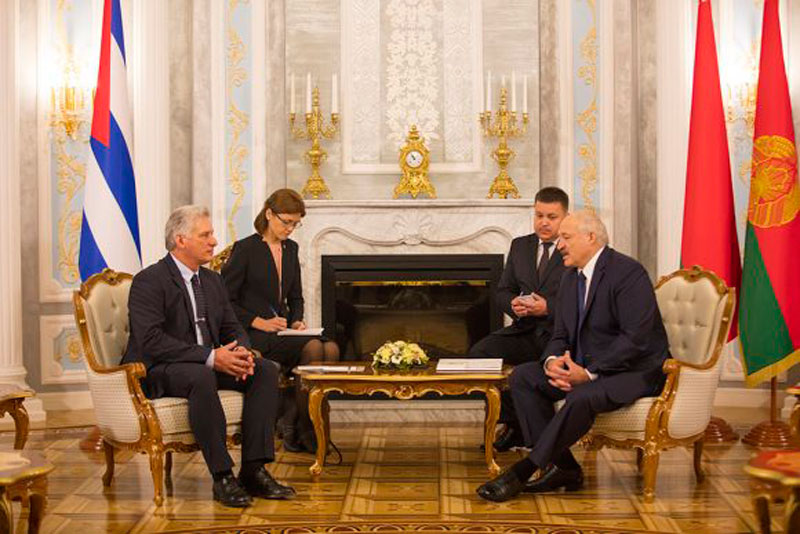 Alexander Lukashenko recibe a Díaz-Canel en el Palacio de la Independencia de Belarús