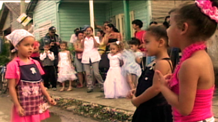 Del Caribe soy y a Manatí vengo: por la tradición cultural Del Caribe soy y a Manatí vengo: por la tradición cultural