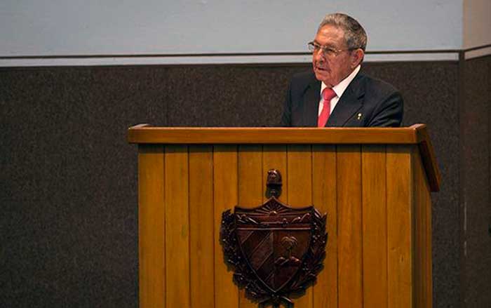 Raúl Castro: no se puede retroceder ni un milímetro en lo logrado