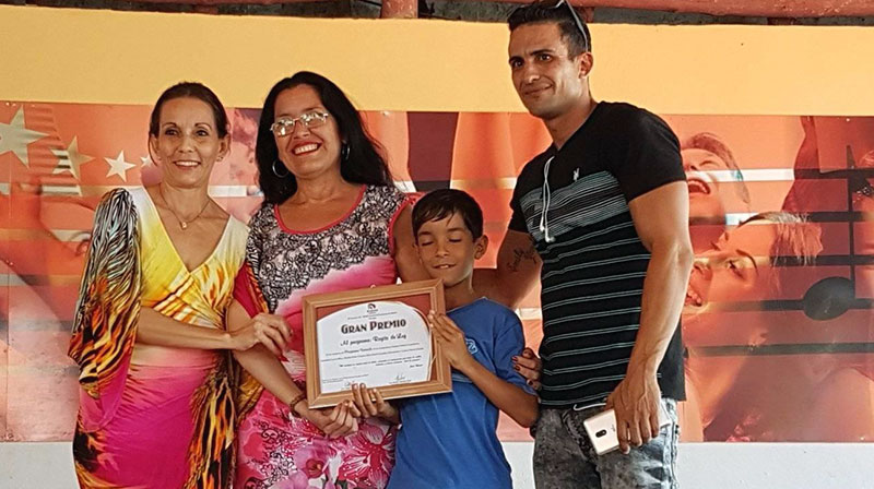 Premian a las mejores obras del Festival de Radio en Las Tunas Premian a las mejores obras del Festival de Radio en Las Tunas