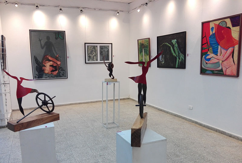 Exponen reconocidos artistas de LasTunas en el Salón Uneac Exponen reconocidos artistas de LasTunas en el Salón Uneac