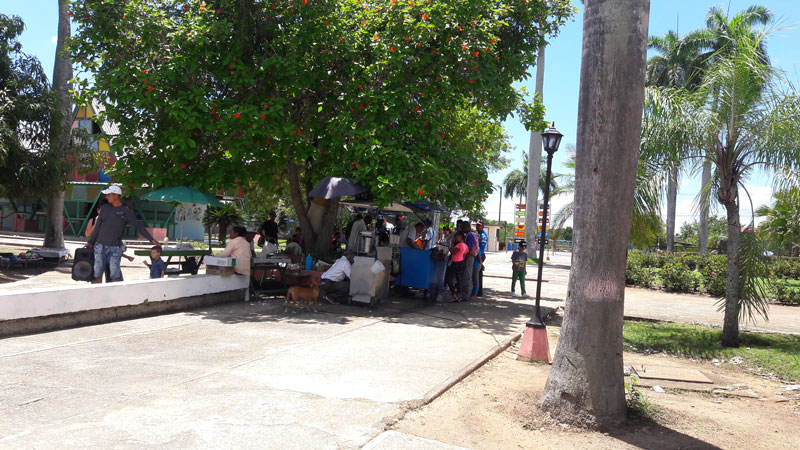 Lo prometido es deuda: ¿dónde están las diversiones del parque?