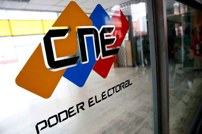 Venezuela comienza auditorías de electores en máquinas de votación