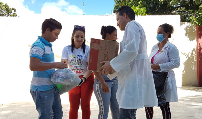 Trabajadores de Las Tunas entregan donaciones a pacientes infantiles oncológicos