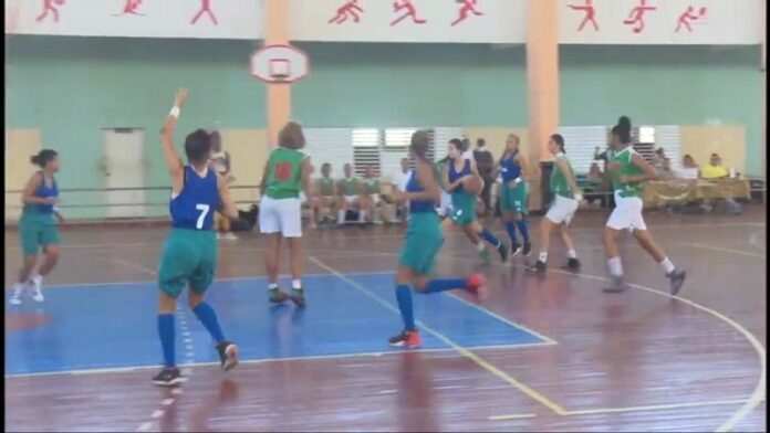 Equipo de Baloncesto Femenino de Las Tunas se prepara para eventos nacionales