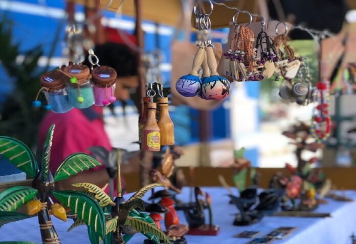 Fondo de Bienes Culturales desarrolló feria Ecos de Fiart en Las Tunas