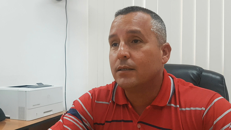 Yordanis Ponce de León Velázquez, director de la Sucursal Almacenes Universales SA (Ausa) Las Tunas. (Tiempo21 Foto/Angeluis)