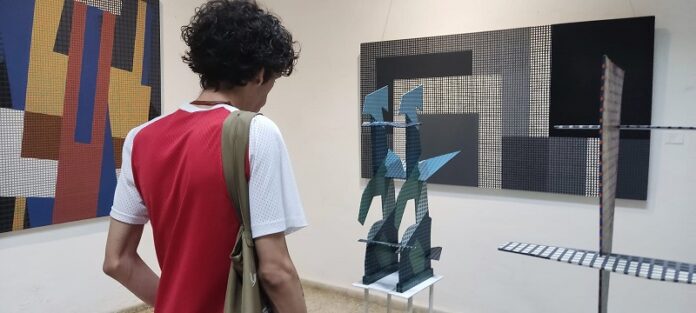 Inauguran en Las Tunas El viaje del pasado, exposición personal de Liusan Cabrera