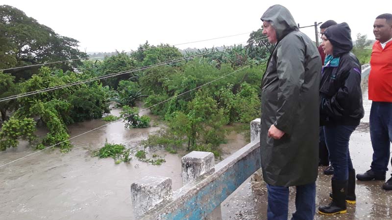 Intensas lluvias afectan a municipios de Amancio y Colombia