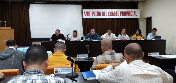Pleno del Partido evalúa cercano inicio de la zafra azucarera