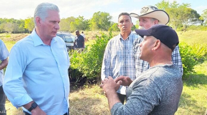Díaz-Canel realiza visita de trabajo al municipio de Manatí
