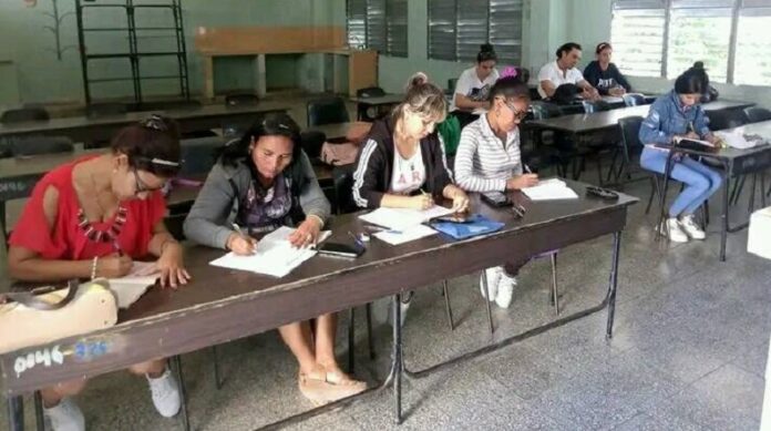 Inicia curso académico 2024 en centro universitario de 