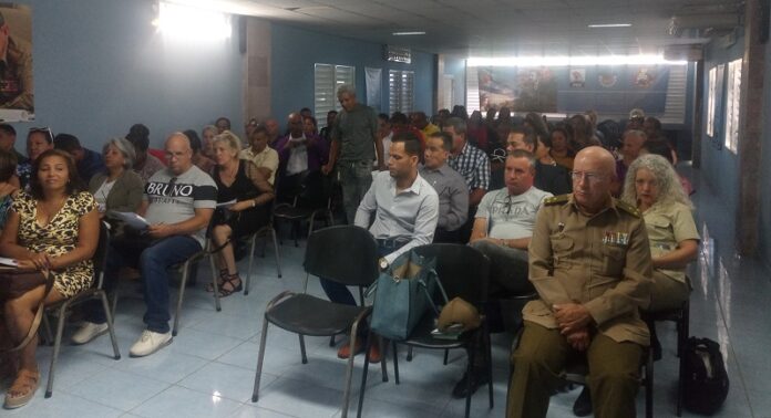 Los Trabajadores Civiles de la Defensa, puntal de la Revolución