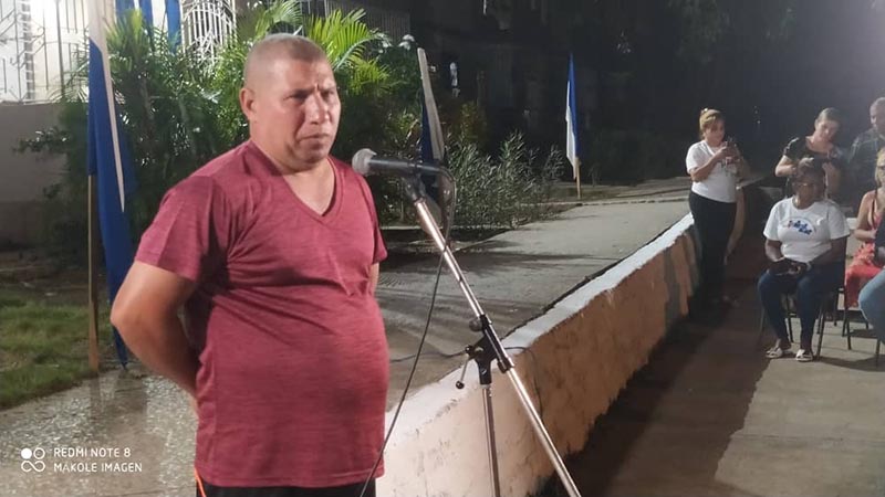 Electores de circunscripción 111 debaten problemas de la comunidad