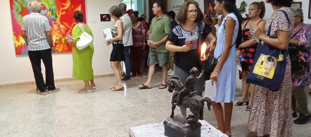 Las últimas cenizas, exposición de lujo en Galería Uneac Las Tunas
