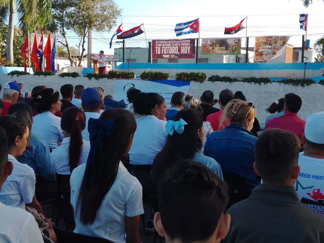 Siempre Joven, Puerto Padre abrazó celebración provincial del 4 de abril