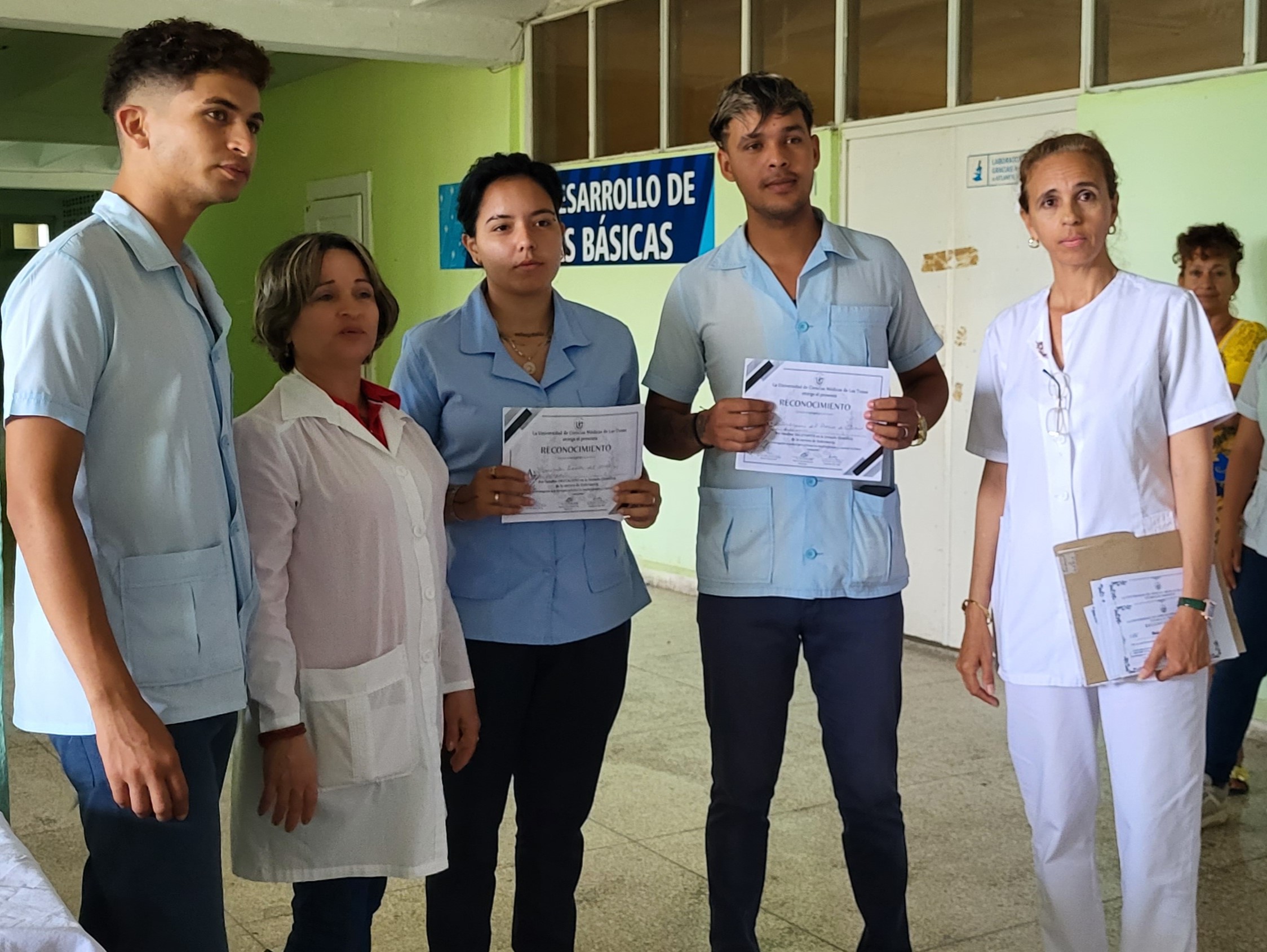 Realizan jornada científica educandos de la carrera de Enfermería en Las Tunas