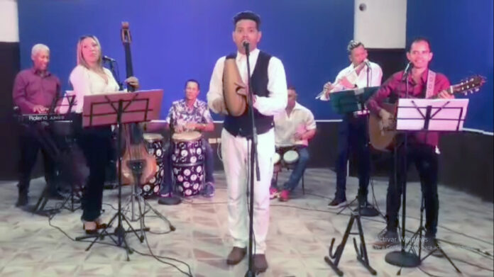 Agrupación musical Contrapunto representa a Las Tunas en concierto por 80 cumpleaños del grupo Changüí