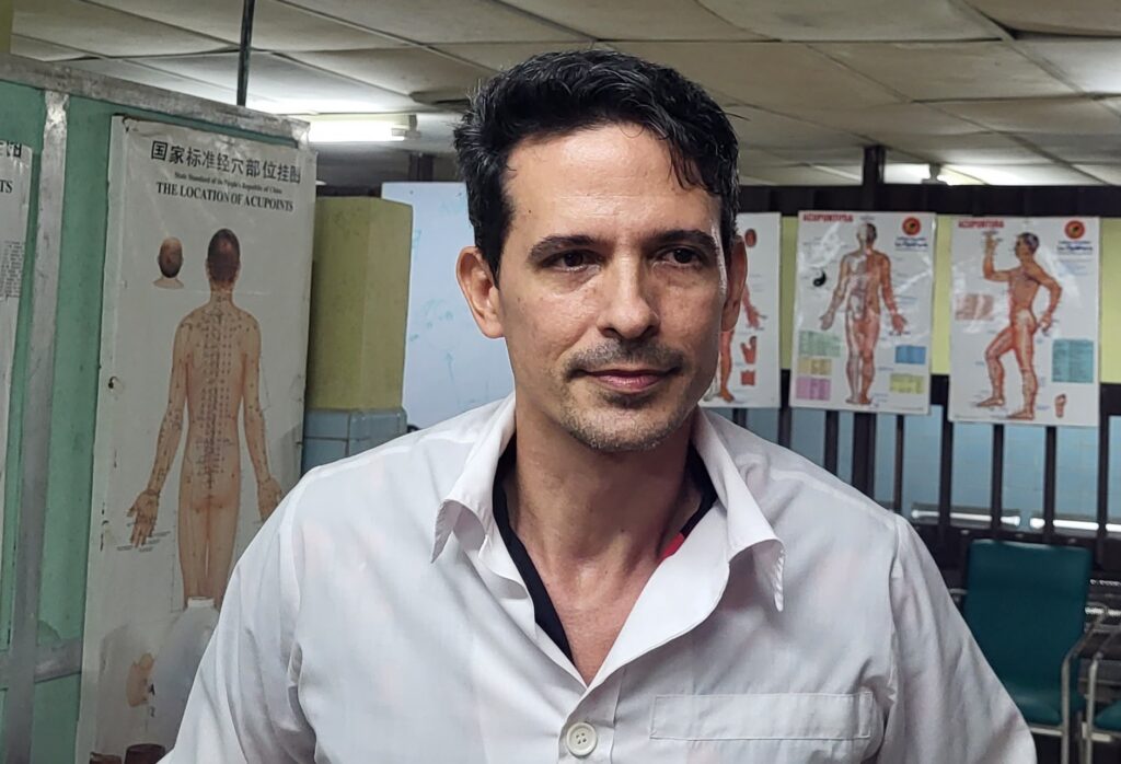 Apuestan en Las Tunas por el empleo de la Medicina Natural y Tradicional Apuestan en Las Tunas por el empleo de la Medicina Natural y Tradicional