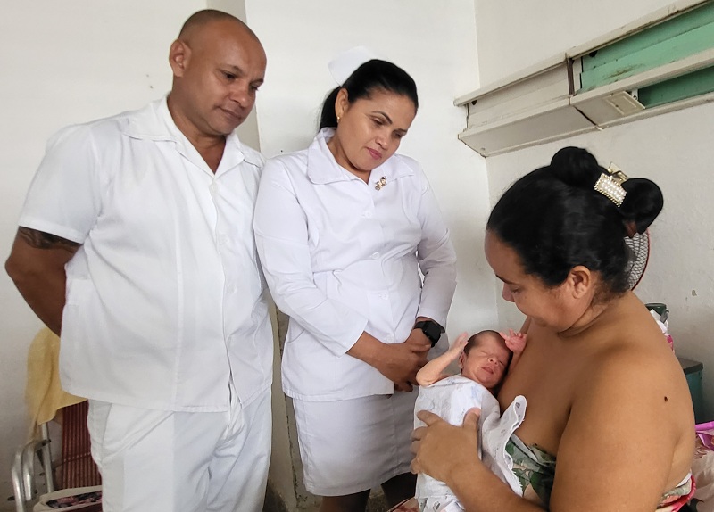 Abogan en Las Tunas por cuidados adecuados a los niños prematuros