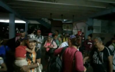 Evacuan a pobladores de la provincia Granma en el municipio de Colombia
